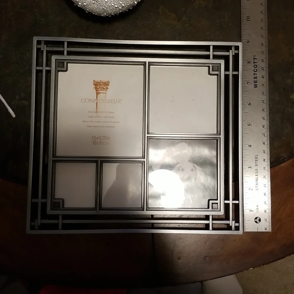 Connoisseur Decorative Photo Frame